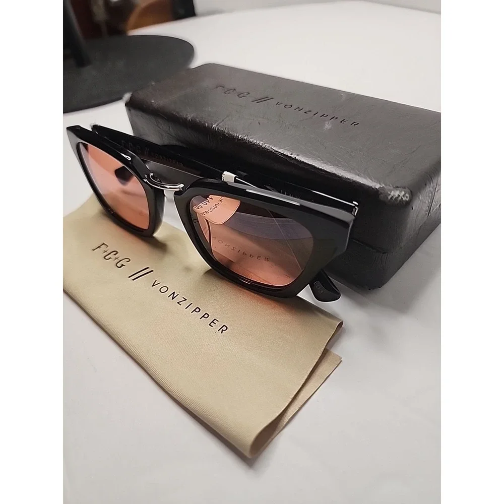 VonZipper Jinx Sunglasses Black‎ with Rose Amber Gradient Lenses Cat Eye