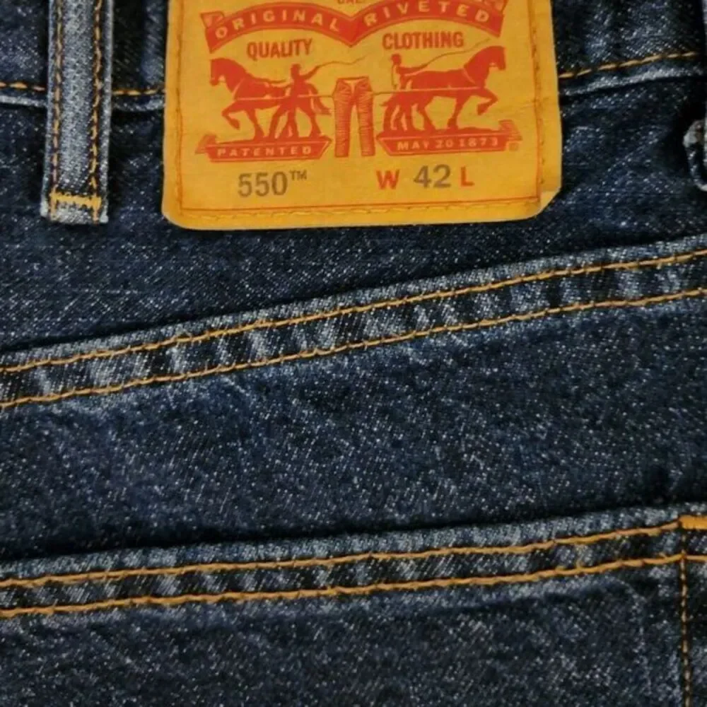 Levis levi 550