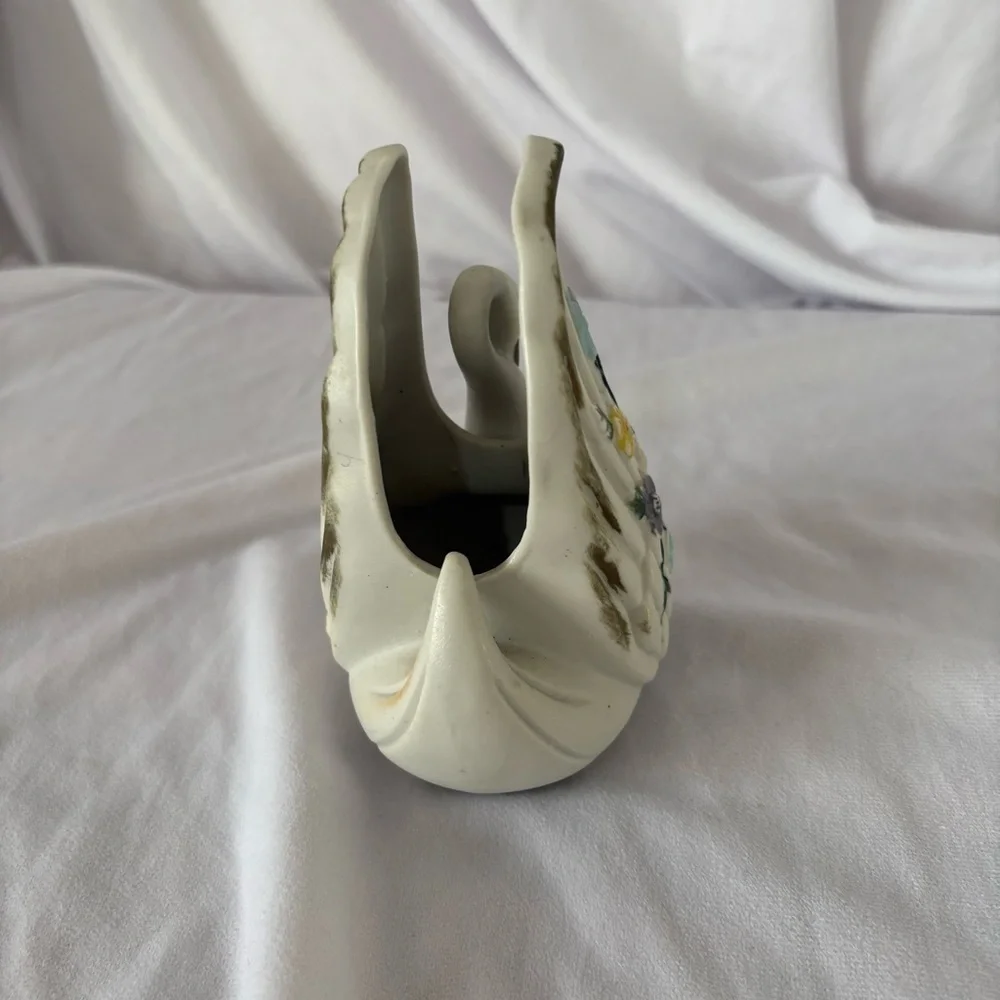 Vintage ceramic swan