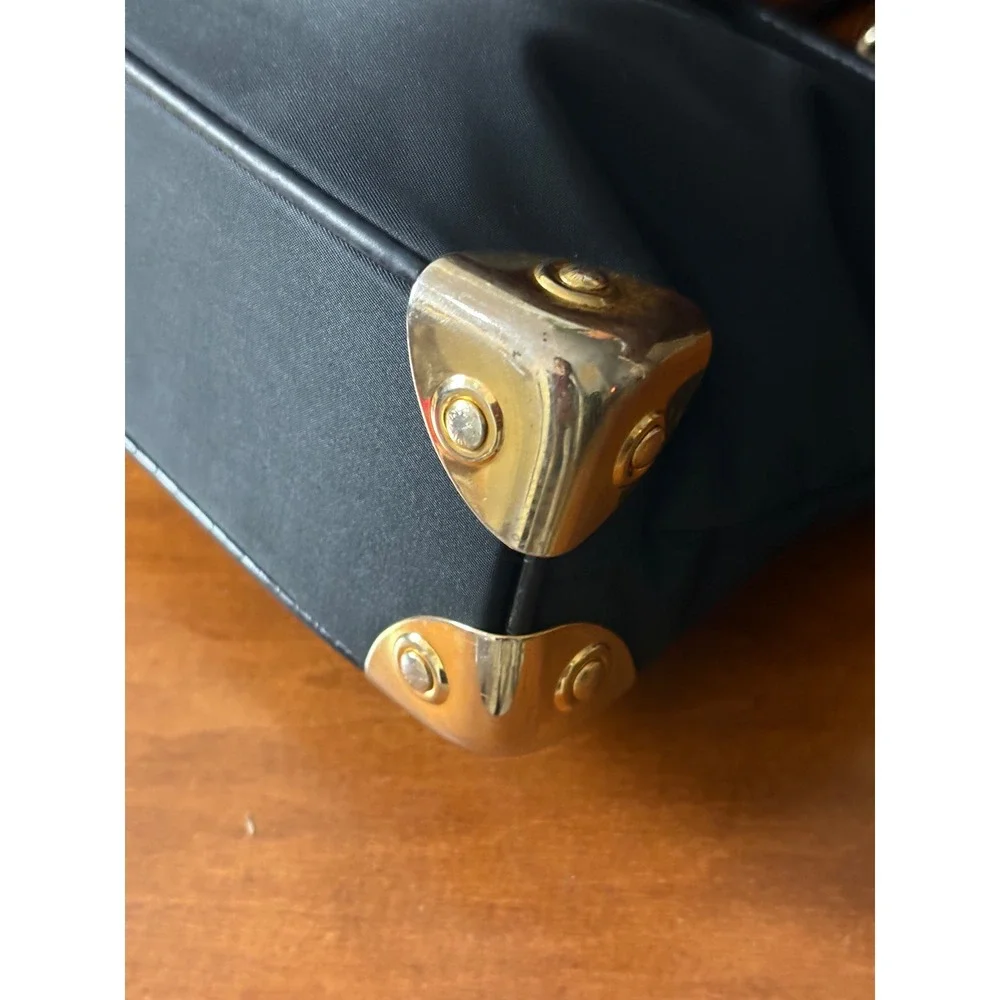 Metrocity di Braccialini Black Nylon Leather Kiss‎ Lock Frame Bag Made in Italy
