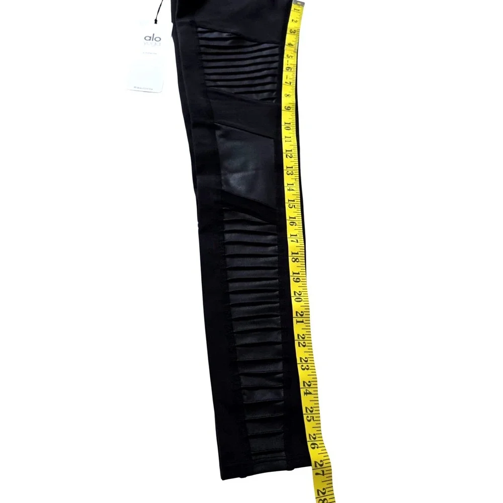 ALO Yoga suitable wardrobe