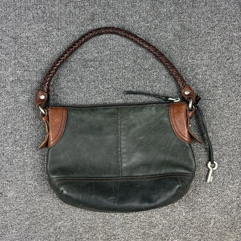 Fossil pre owned