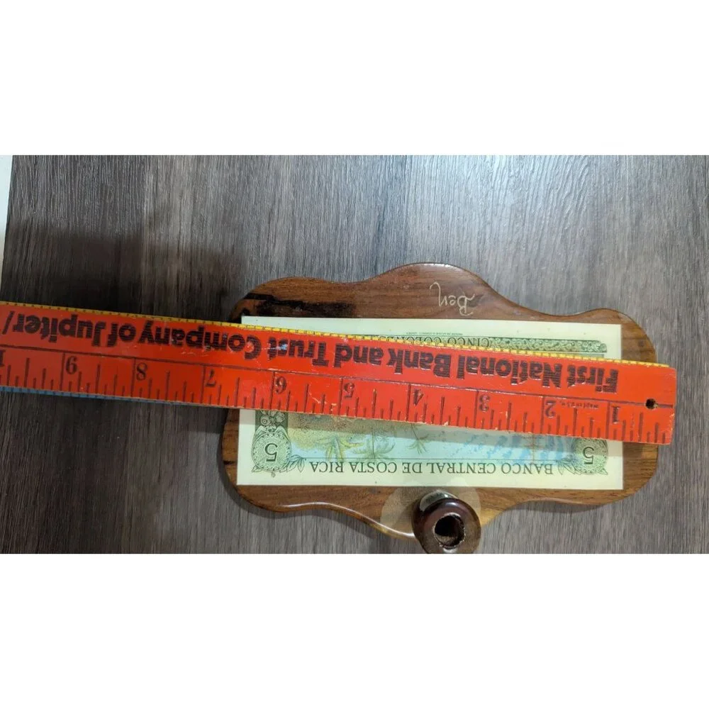 Wooden Costa Rica 5-Colones Souvenir Plaque With Pipe Holder Engraved “Ben” Vint