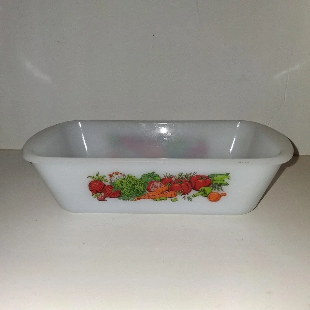 Vintage GLASBAKE Garden Vegetable Loaf Pan‎ 1.5 Quart J522