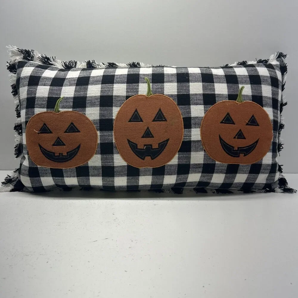 Halloween jack-o’-lantern pillow‎ 14X26 ‼️Read Desc‼️