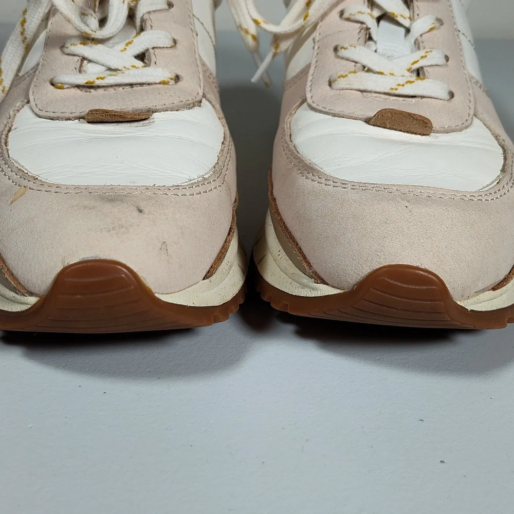 Madewell white tan