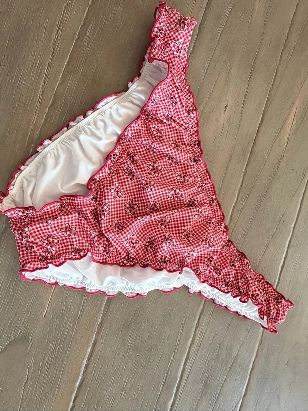 Frankies Bikinis edges print delicate