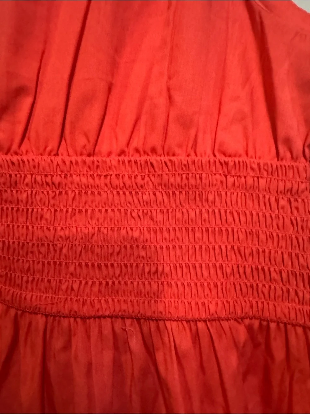Abercrombie & Fitch fabric waistband neck