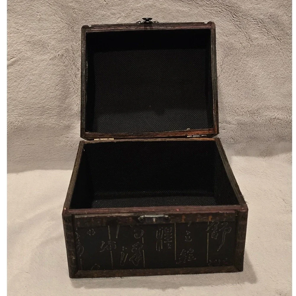 N/A vintage wooden