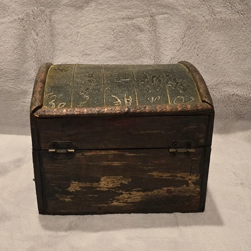 N/A vintage wooden