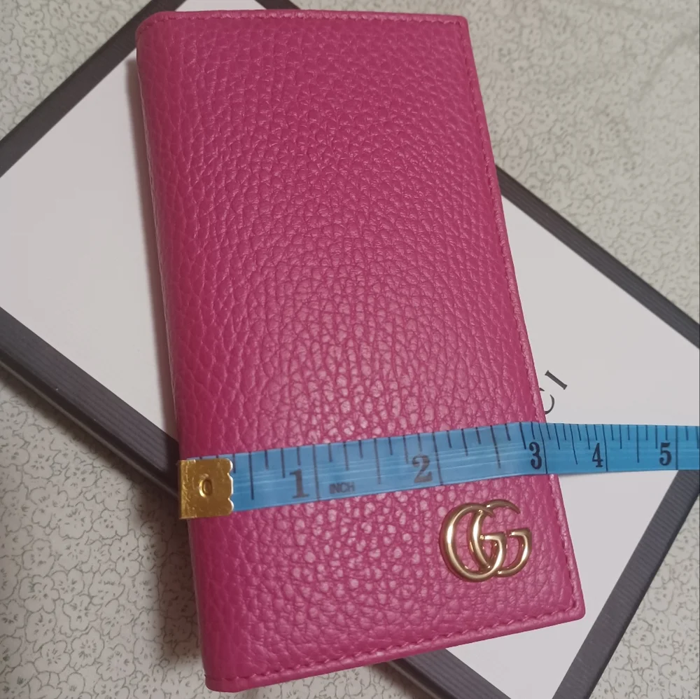 Gucci comes box