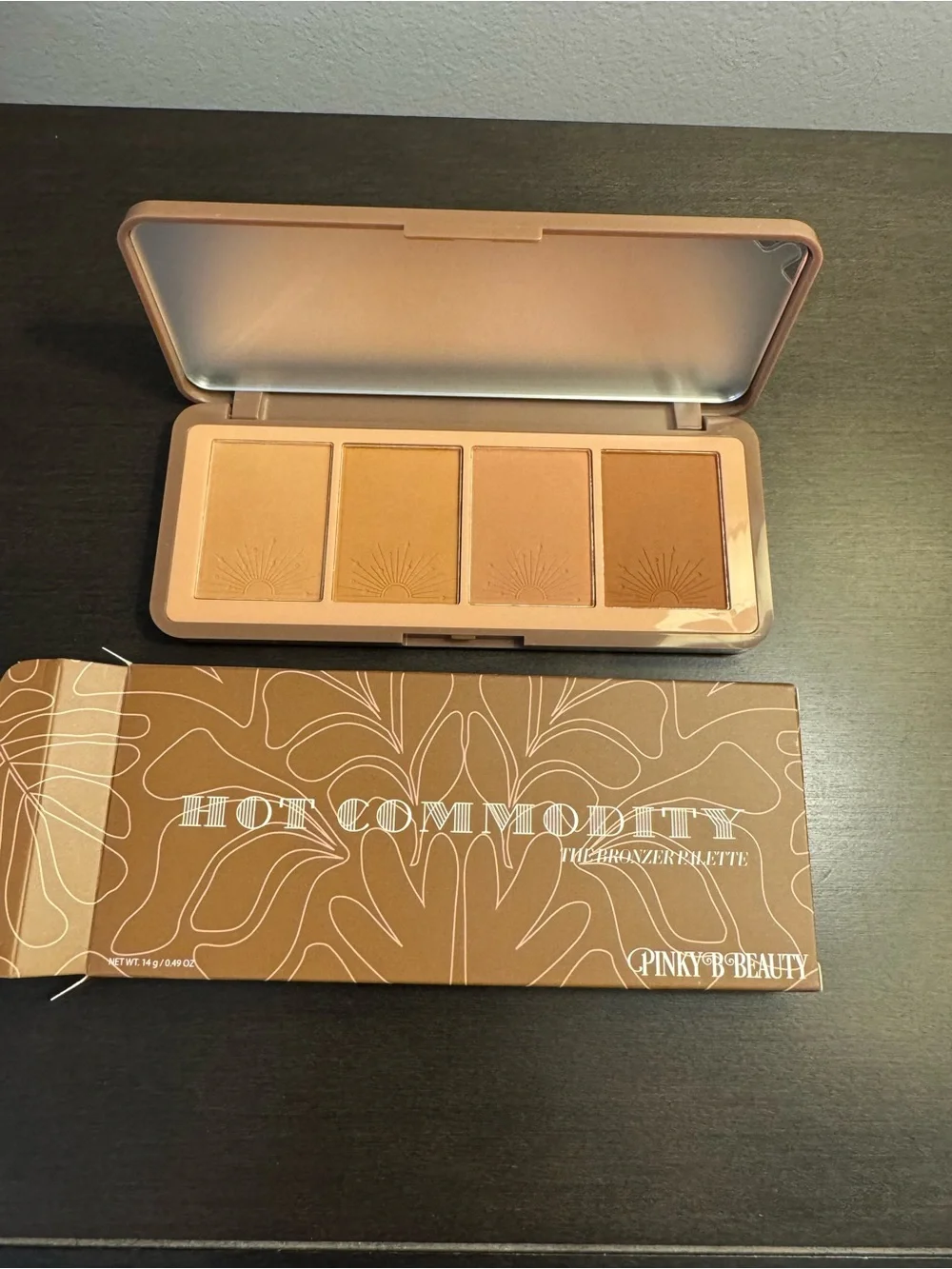 Pinky B Cosmetics Hot Commodity The Bronzer Palette 14 g Full Size NIB