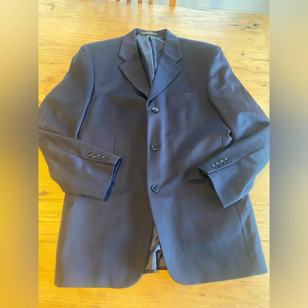 Jones New York sophisticated dark