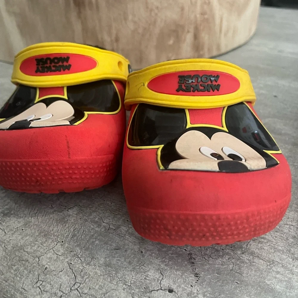 CROCS good some