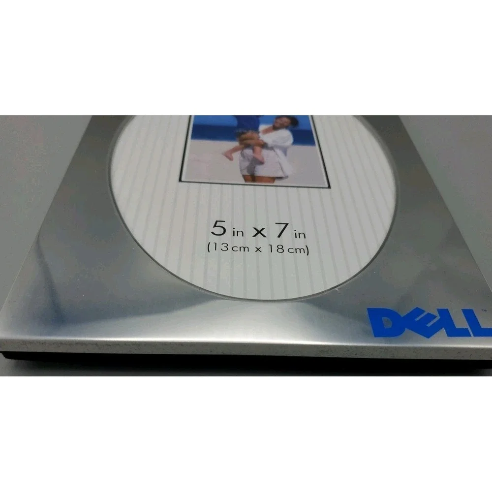 Dell computer advertising