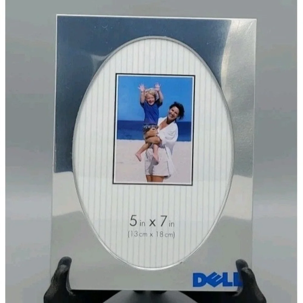 Dell computer advertising