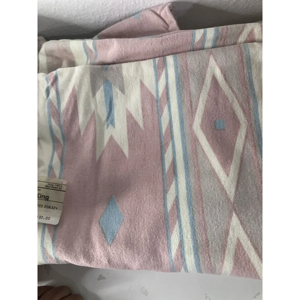 Vintage 80s Dept Store Boho Aztec 4 pc. King Sheet Set Pastel Southwestern