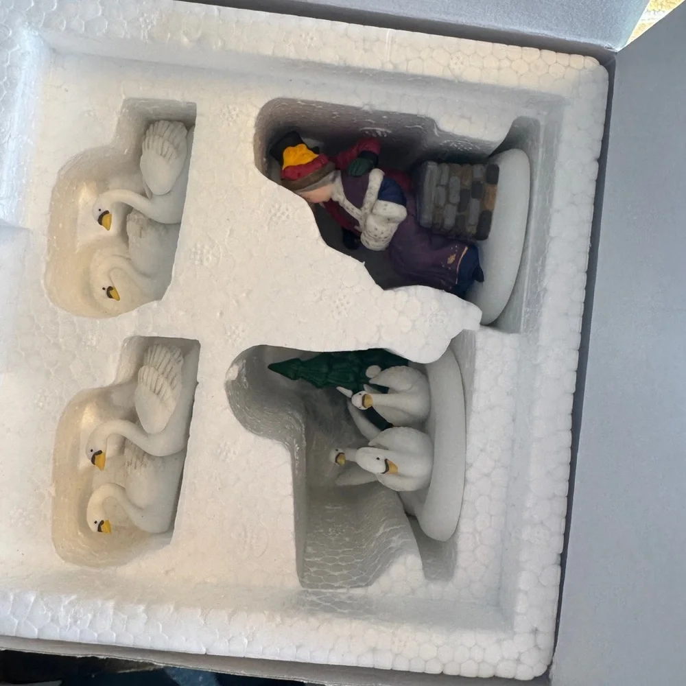 Department 56 celebrate season