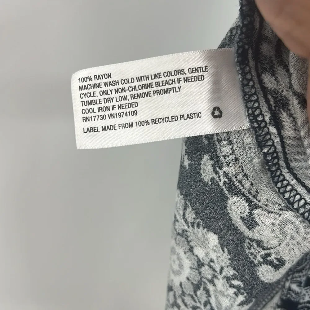 Knox Rose preowned no