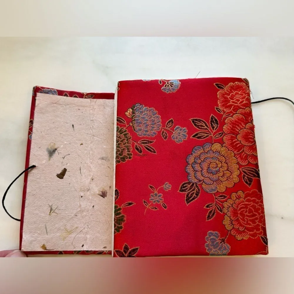 N/A red floral
