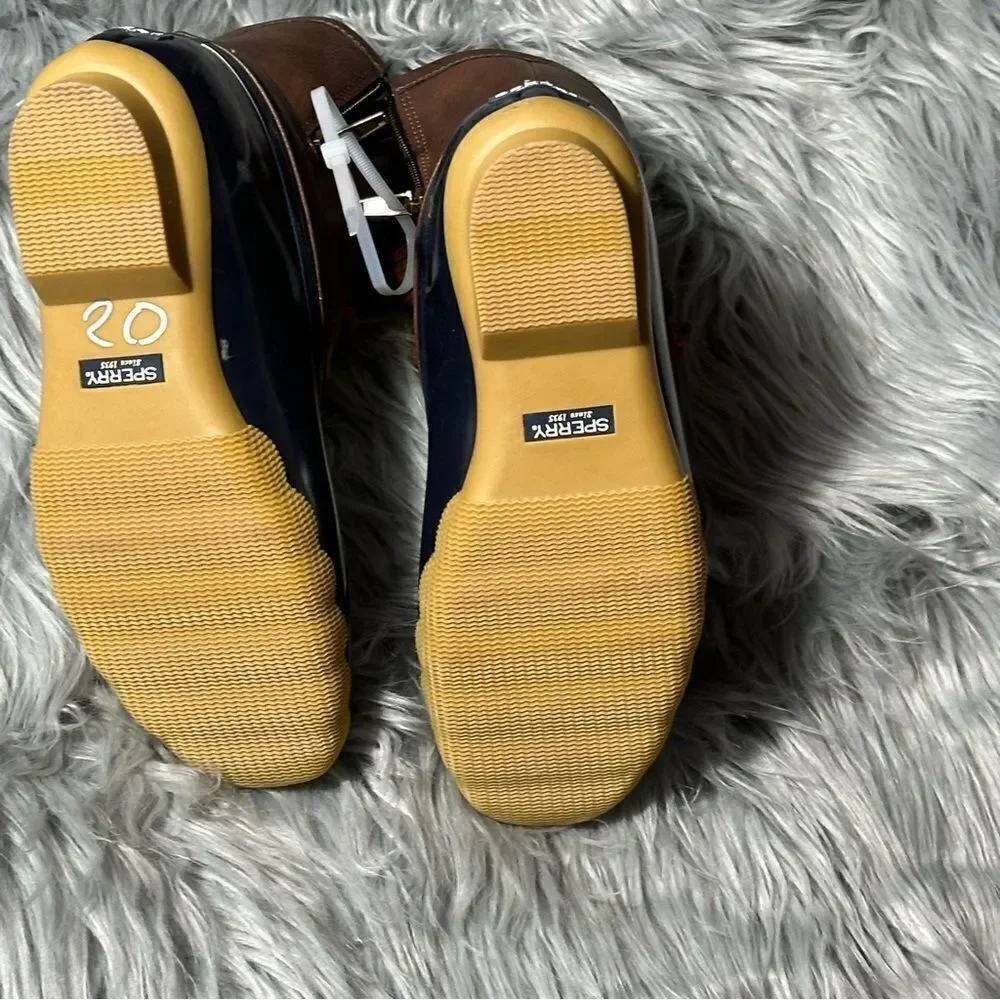 Sperry boots part