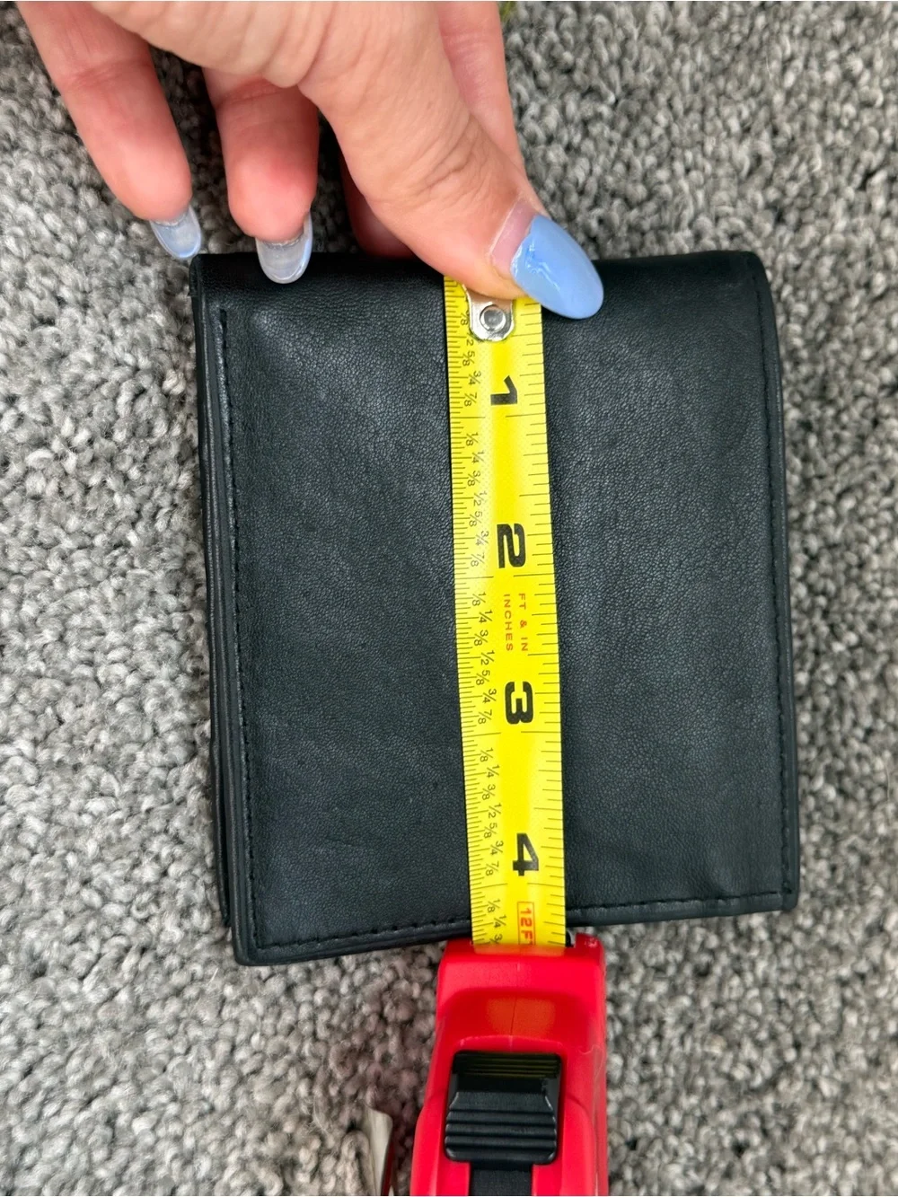 N/A sleek black