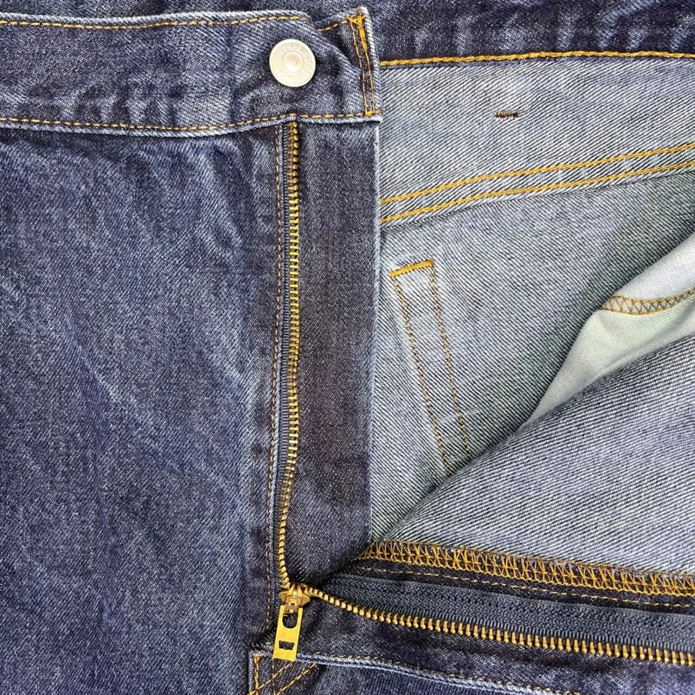 Levis levi 517
