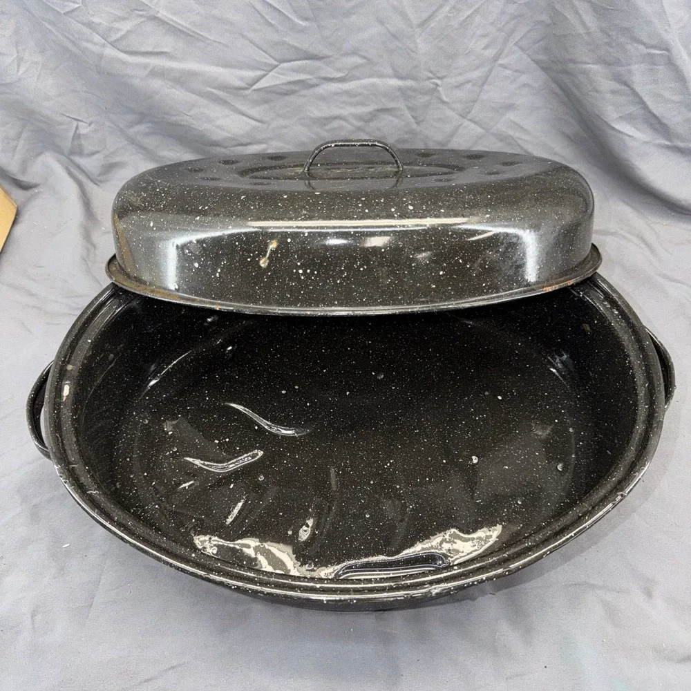 Granite Ware Covered Oval Roaster Pan