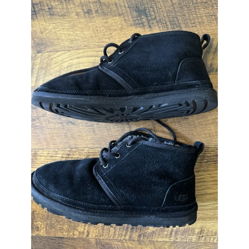 UGG great shape
