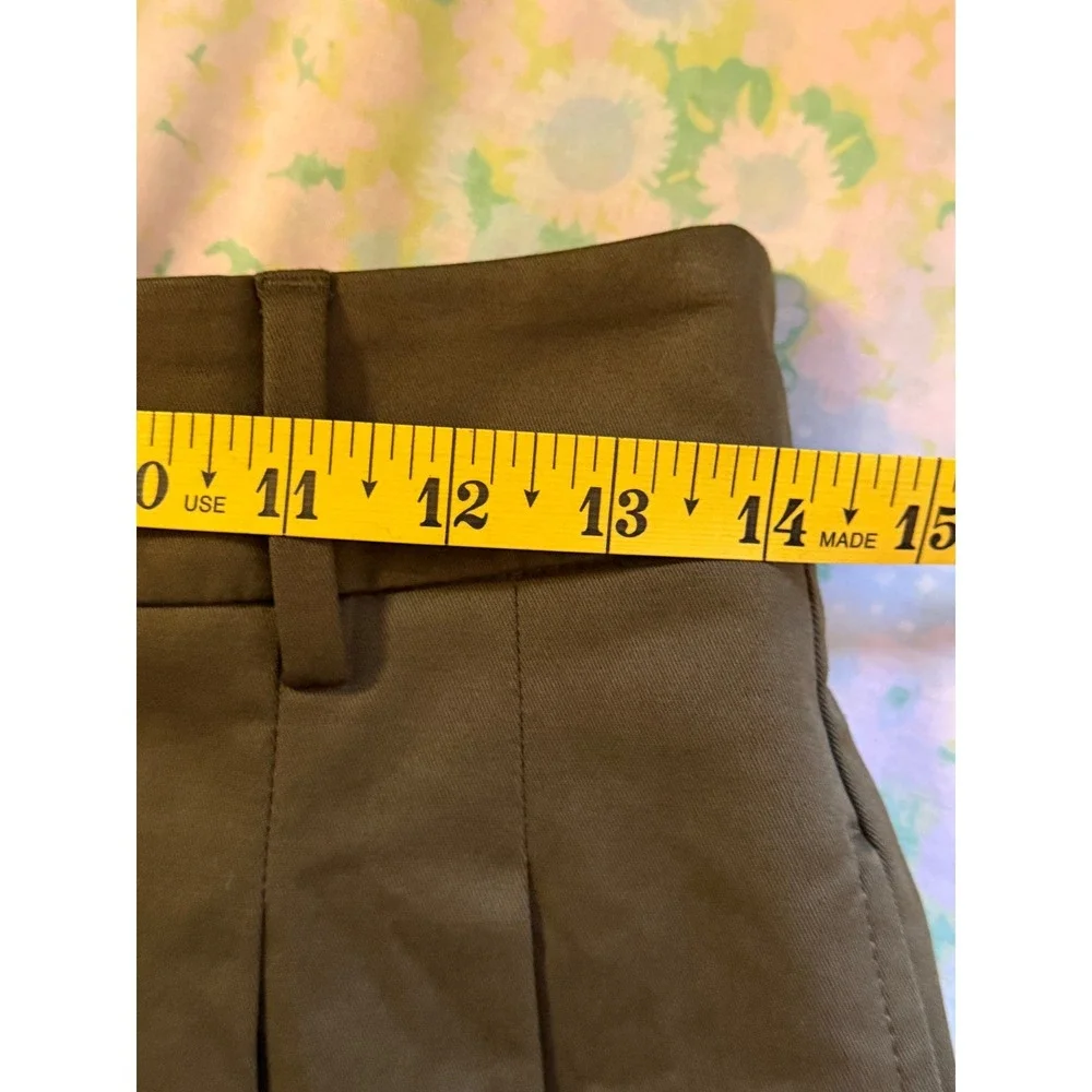 Banana Republic up approximate
