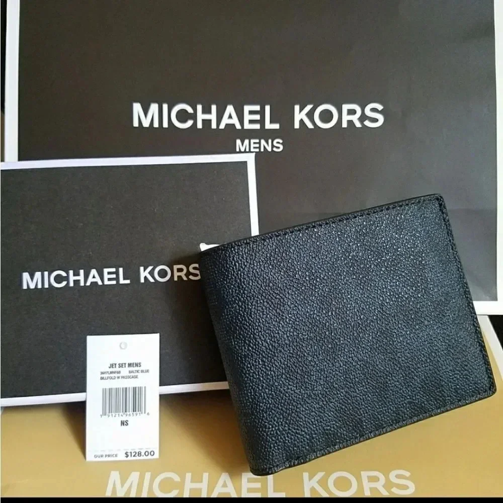Michael Kors description 🎄🎁alert jet