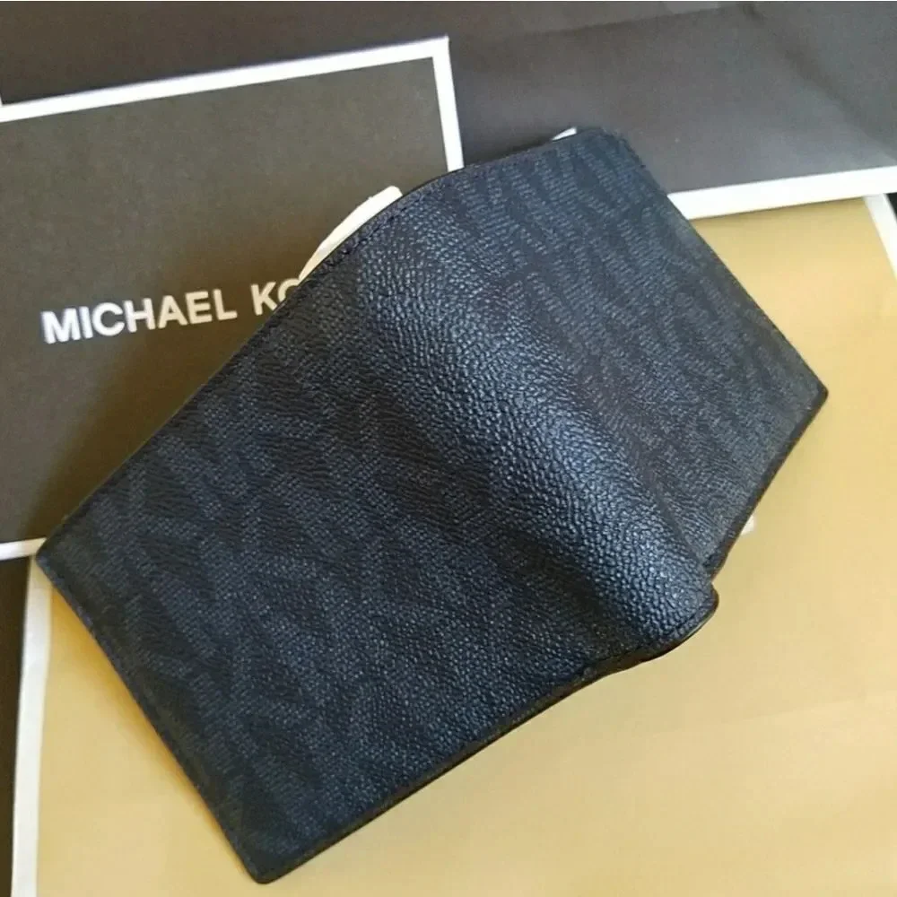 Michael Kors slots day 69%