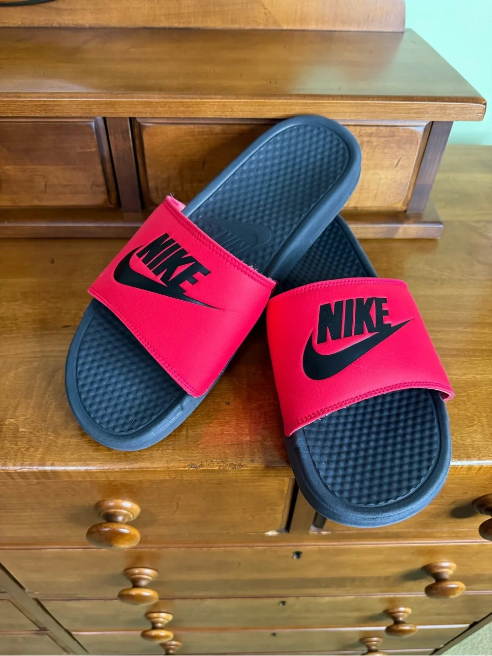 Nike Benassi JDI slide, sandal men, 12 black red athletic comfort
