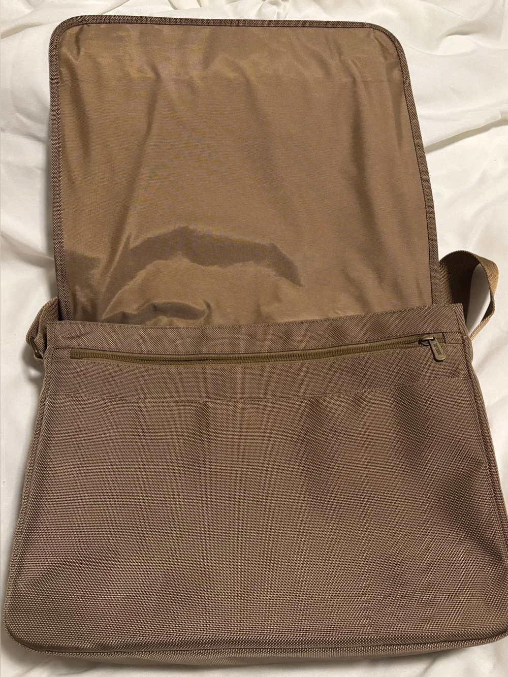 Hartmann brown free tan