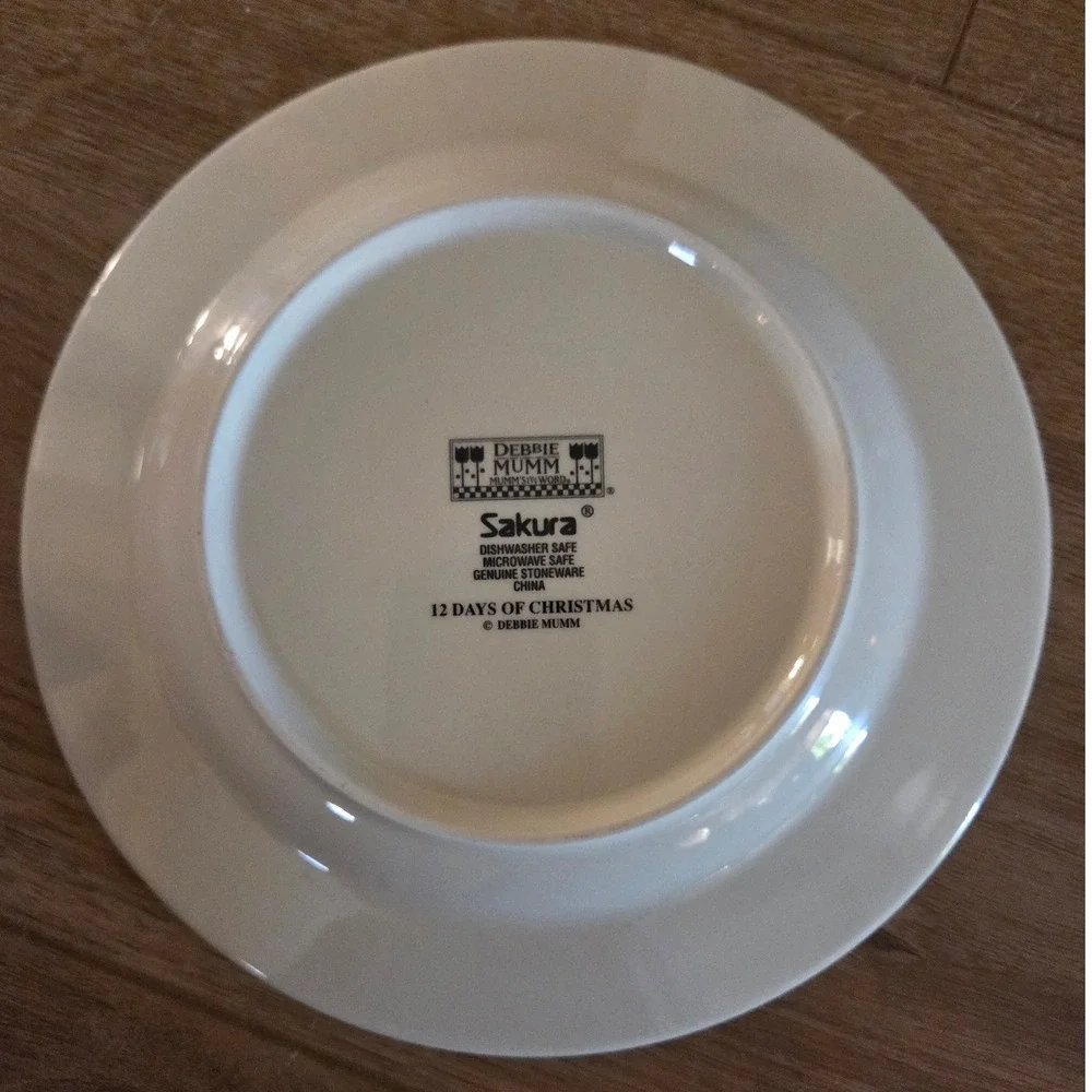 Sakura Japan collectible plate