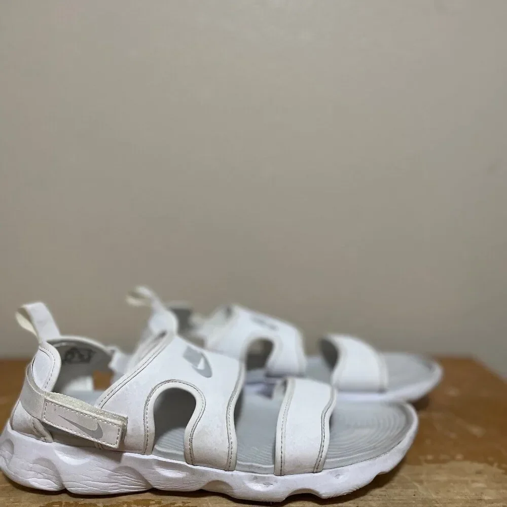 Nike Owaysis Sport Sandals White Platinum CK9283-100 Women's Sz 12