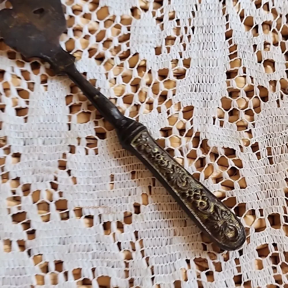 Vintage lovely antiqued