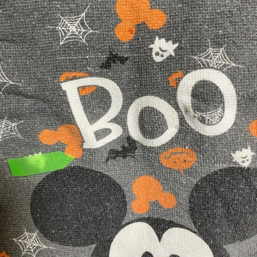 Disney halloween kitchen