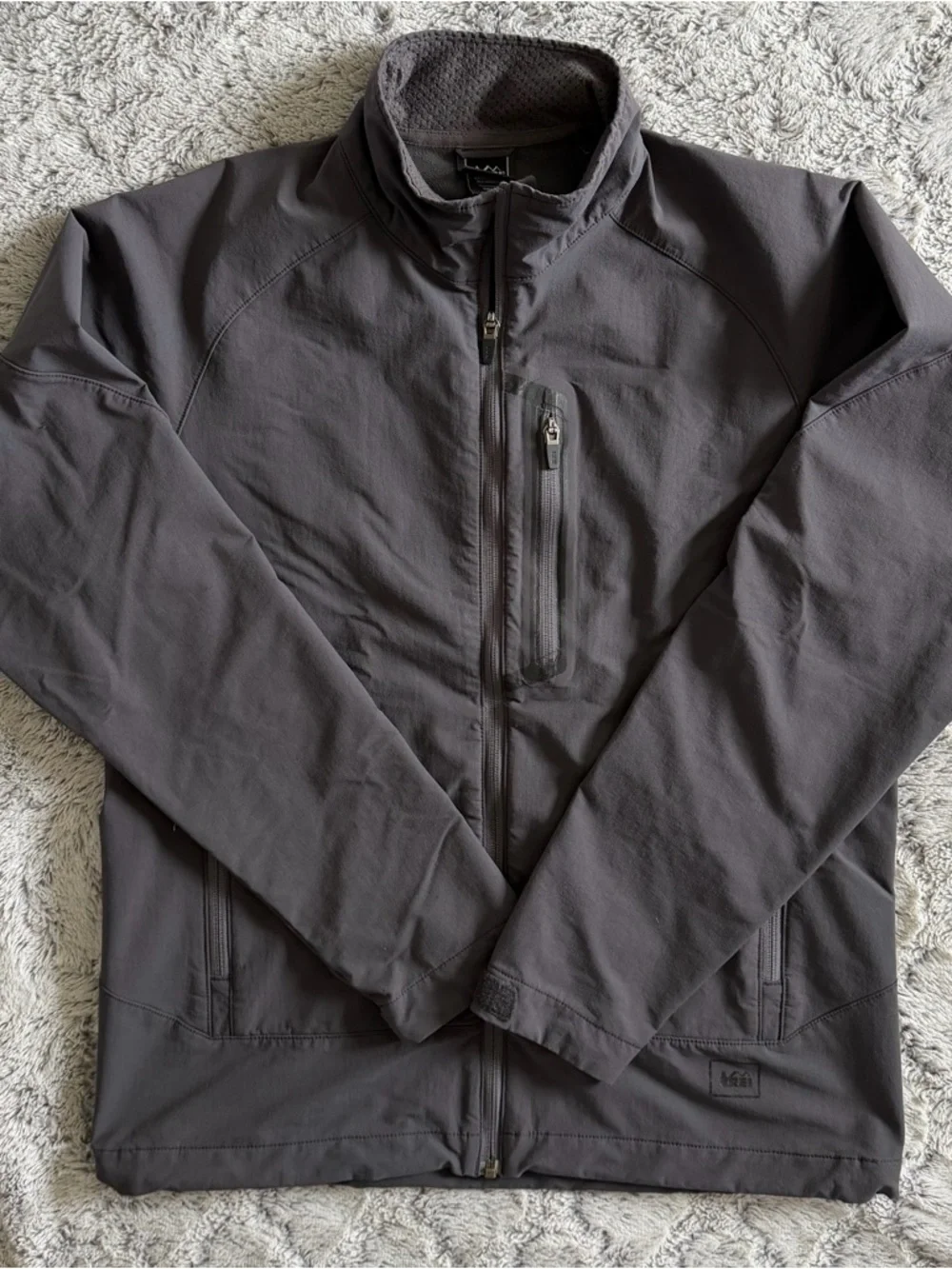 REI Softshell Jacket Full-Zip Men’s Medium Gray‎ Lightweight Activewear Outdoors
