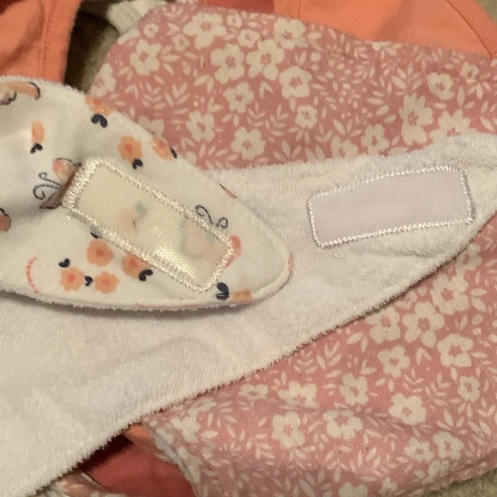 Carters baby bibs