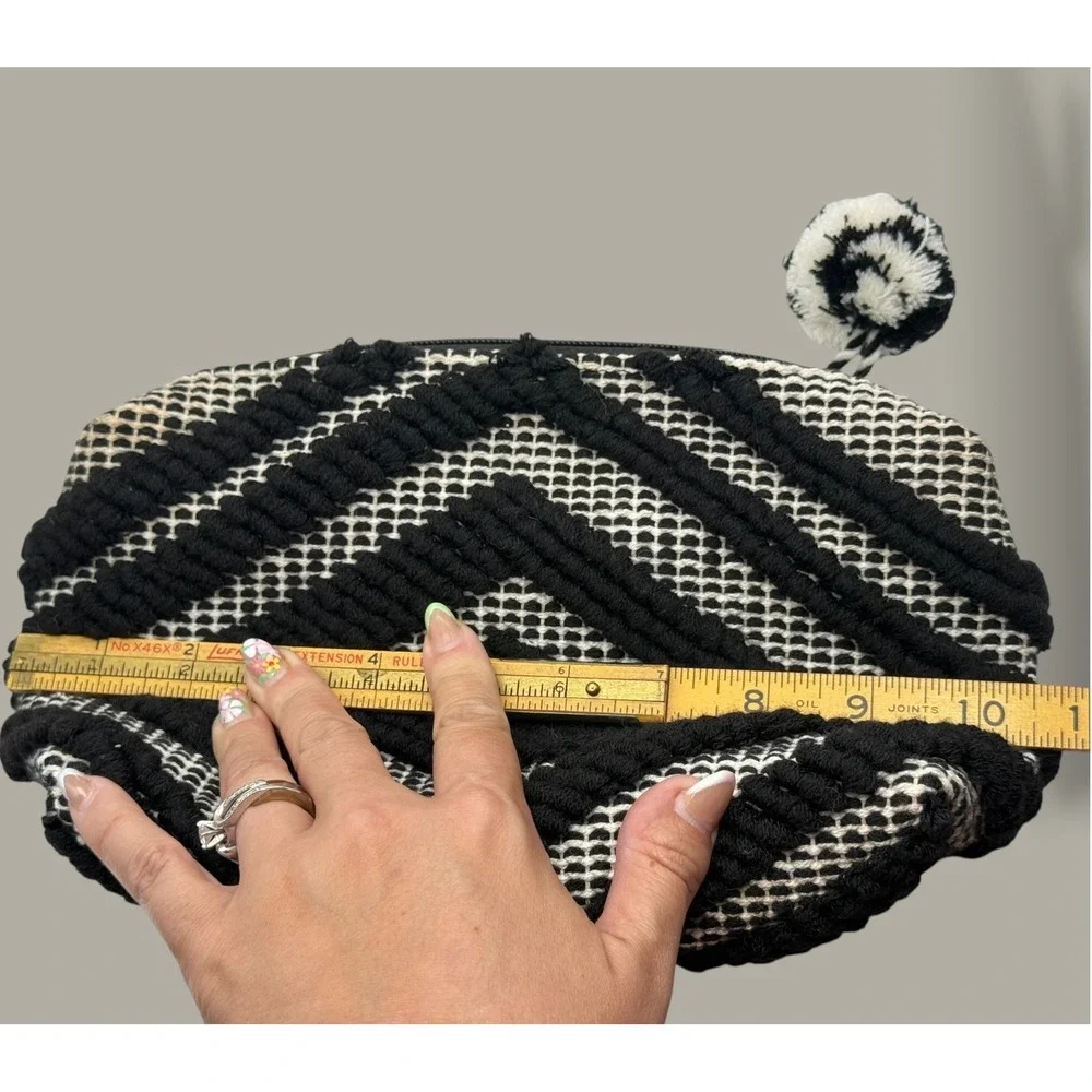 lovestitch adorable woven