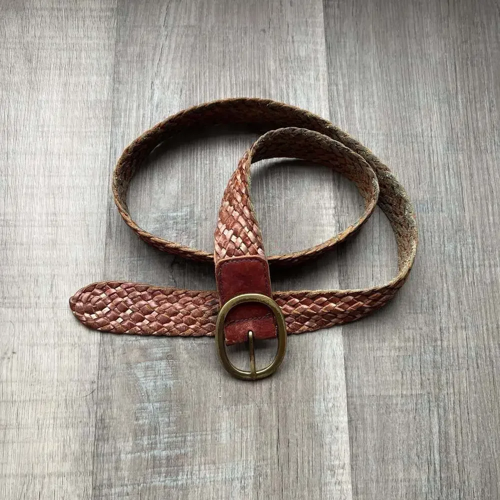 Vintage American Eagle Women's Brown Gold Braided Leather Belt‎