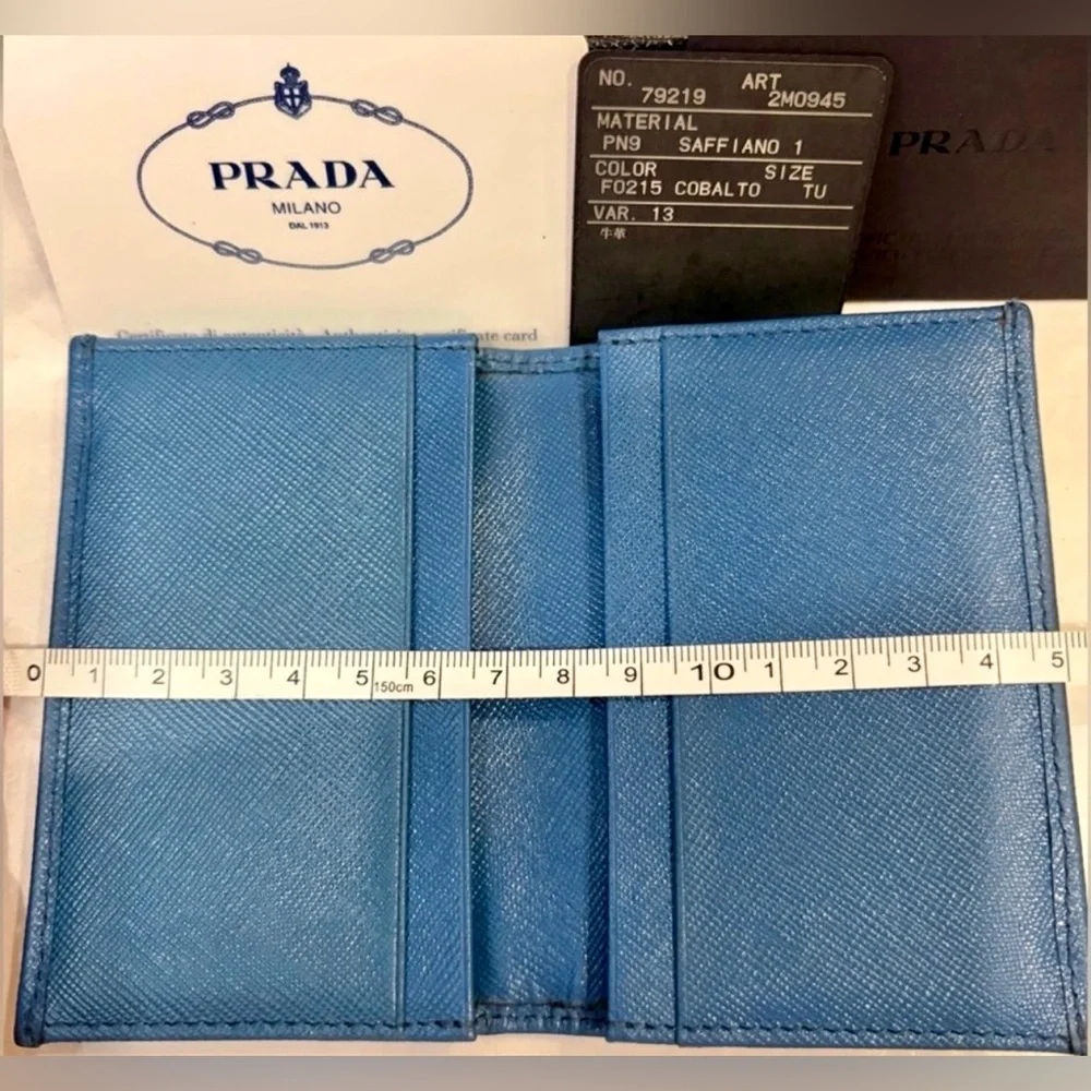 Prada one rubbing vertical