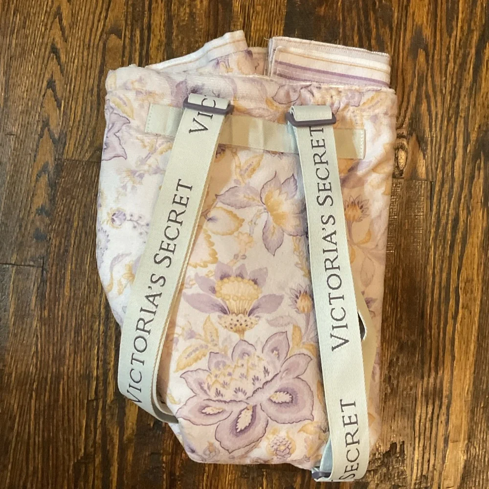 Victorias Secret plush floral