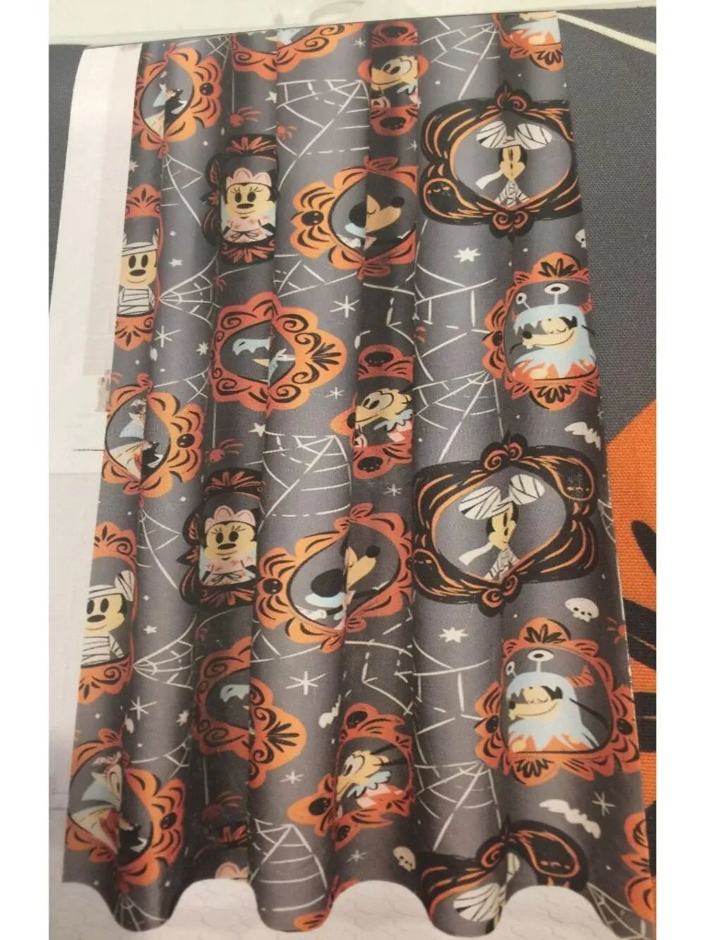 Disney mickey mouse
