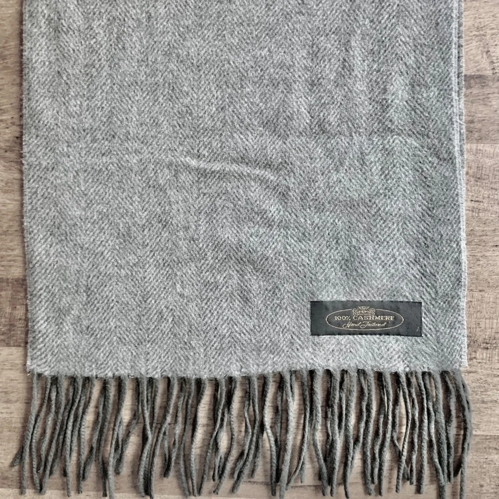 V. FRAAS luxuriously soft