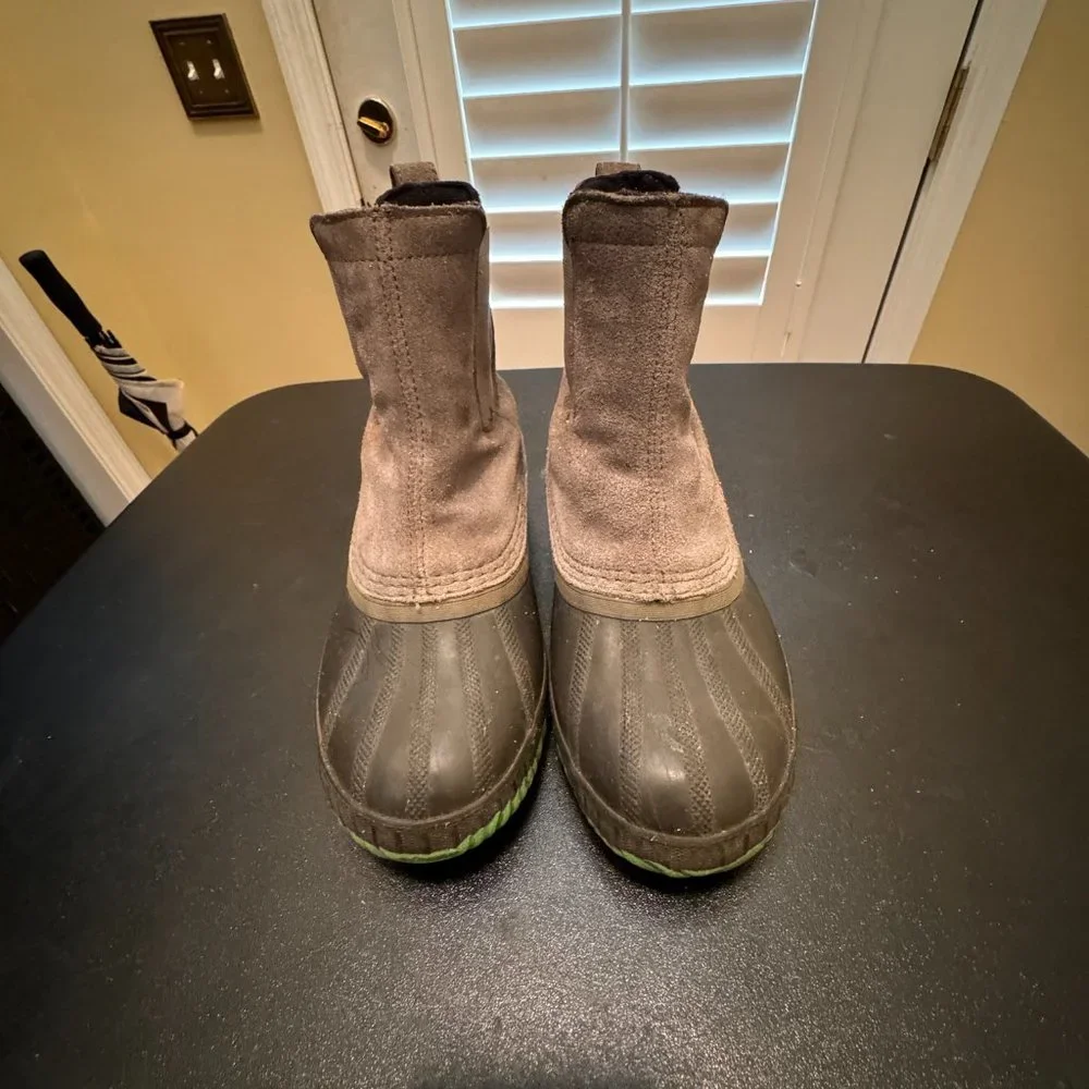 Sorel size waterproof