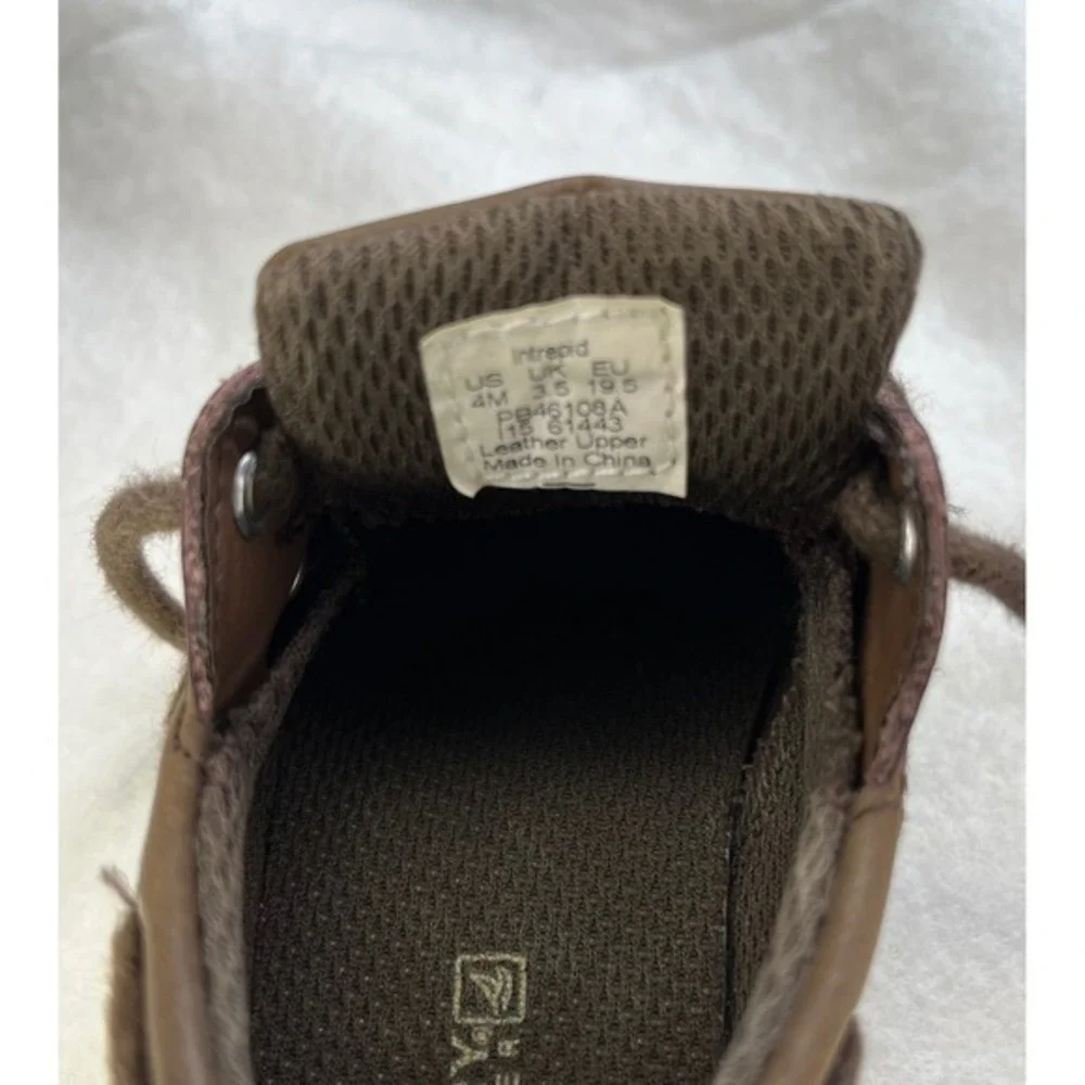 Sperry step into