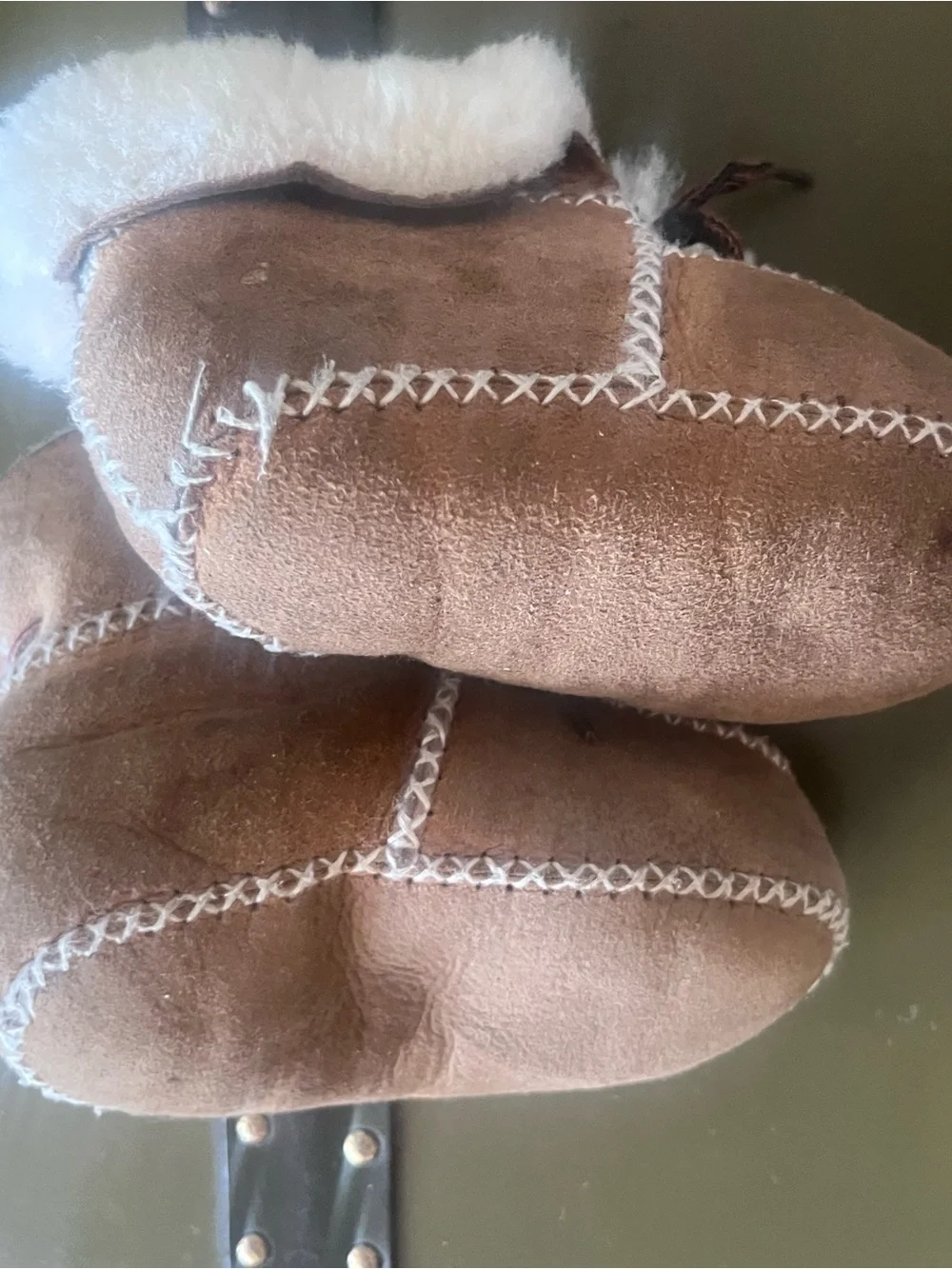 N/A brown suede