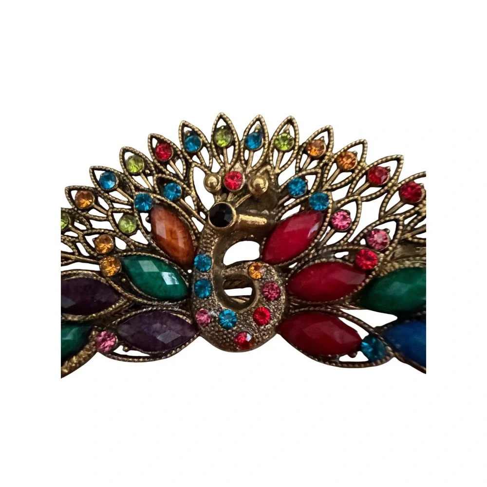No brand ornate peacock